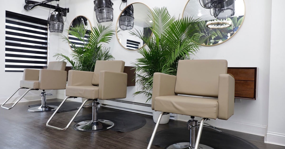 Timeless Extensions & Beauty Bar — photo from salon website